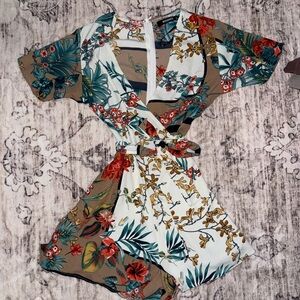 Missguided Multicolor Floral romper
